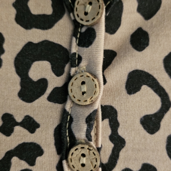 Nwot leopard print tunic - Picture 2 of 4